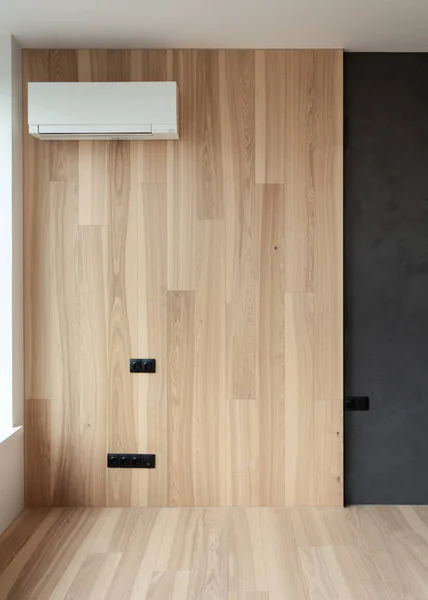 Aire Acondicionado Habitación Diseño Moderno Con Paneles Madera Natural Interruptor — Foto de Stock