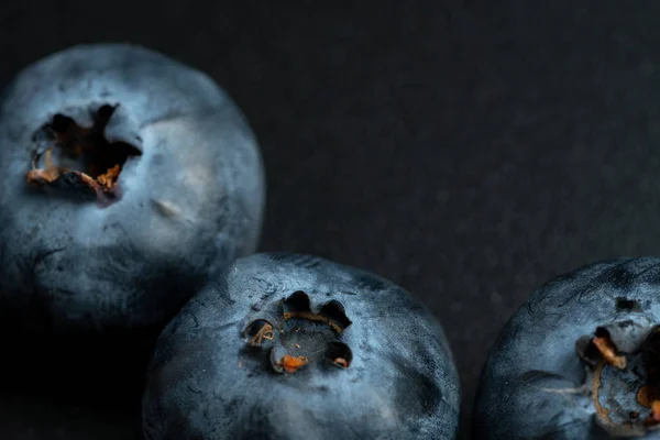 Macro vista de frutos azules maduros de arándanos — Foto de Stock