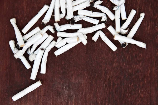 Sigaret Butts Hout Achtergrond Roken Slecht Voor Gezondheid Kopieer Ruimte — Stockfoto