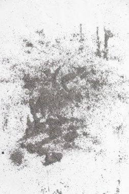 Beyaz arka plan üzerinde doku izole kül yığını