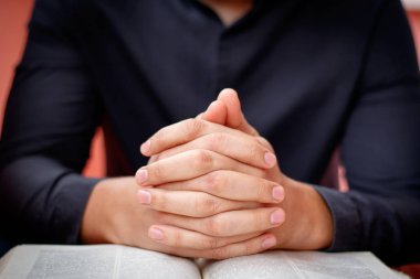 eller dua kutsal İncil inanç, spirtuality ve din kilise kavram üzerinde katlanmış.