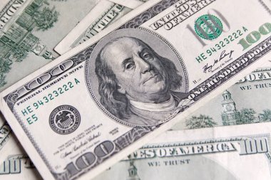 arka plan ile para Amerikan yüz dolar faturaları - yatay 