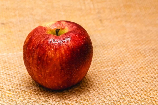 Délicieuse Pomme Rouge Fond Isolé Pour Couper Photoshop Fruits Isolés — Photo
