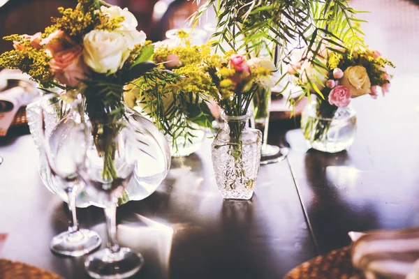 Detaljer För Tabeller Dekorerad Med Lyx — Stockfoto