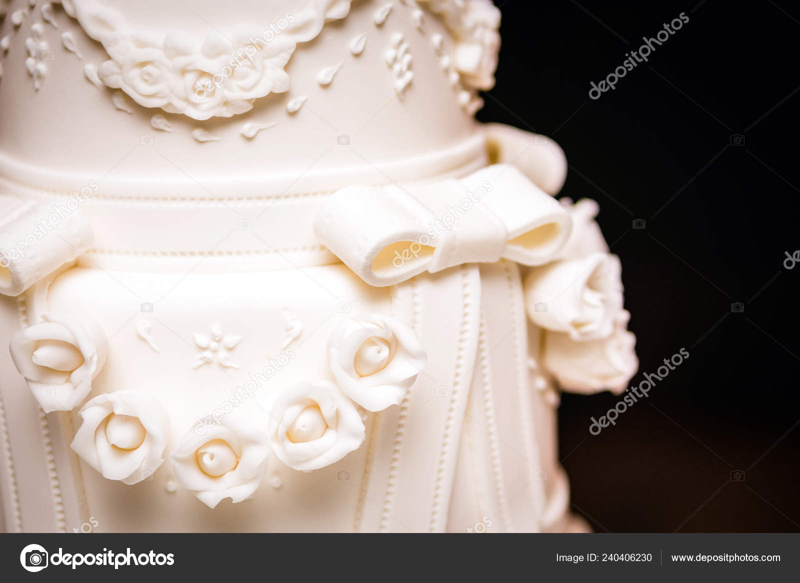 Wedding Cake Decoration Colorful Flowers Served Wedding Receptions