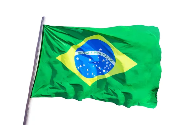 Bandera brasileña de alta resolución ondeando en el viento con fondo blanco, bandera nacional aislada. Nacionalismo o concepto de patria. Símbolo de la nación . — Foto de Stock