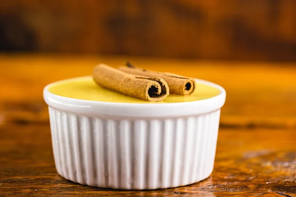 Sobremesa Brasileira Creme Milho Doce Canjica Jimbel Sobremesa Mousse Milho — Fotografia de Stock