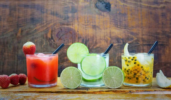 Cocktail Mojitos, delizioso drink estivo in Brasile — Foto Stock