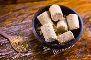 Paçoquinha, tipik Brezilya fıstık şekeri. Brezilya'dan gıda kuzeydoğu ve minas gerais eyaletinde yapılan. Juninas parti gıda.