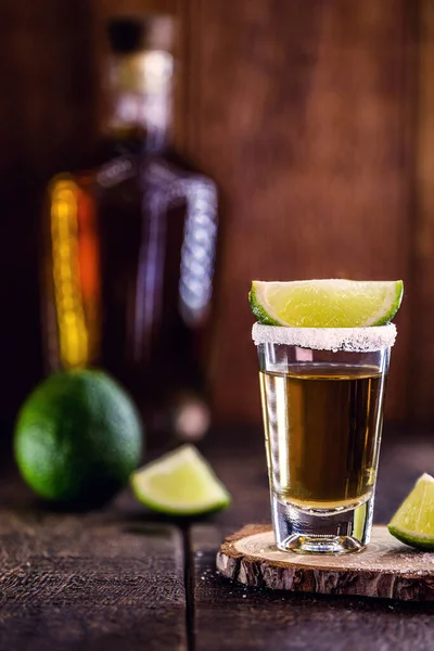 Tequila Feuriges Getränk Starker Alkoholgehalt Bild Von Bar Und Restaurant — Stockfoto