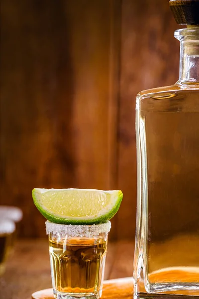 Стекло Бутылку Текилы Типичный Напиток Мексики Международный День Текилы Июля — стоковое фото