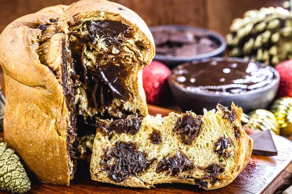 sliced panettone, bread or Christmas cake stuffed with chocolate, typical of Brazilian and Italian Christmas.