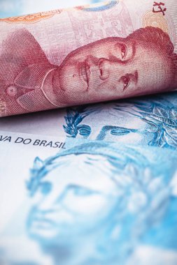 100 reais banknot ve 100 yuan banknot, Çinli lider, Renminbi banknotunun ayrıntıları ve Brezilya banknotu. Çin ve Brezilya arasındaki müzakere kavramı