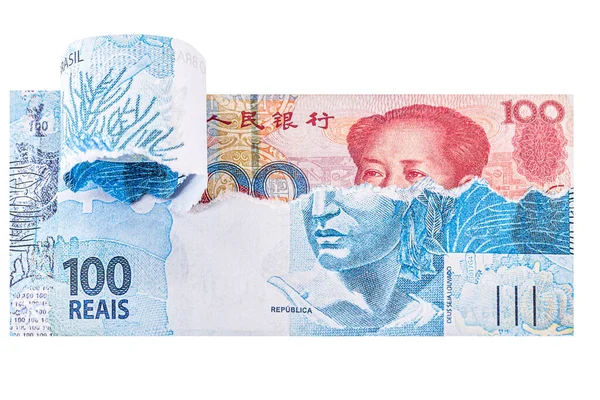中国やブラジルからのお金 100元の100枚のレイと紙幣 または人民元 ブラジルと中国市場の概念 — ストック写真