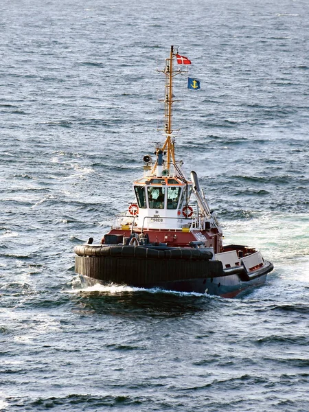 Aarhus Denmark July 2017 Tug Aros Navigates Sea Assist Cruise — Stock Photo, Image