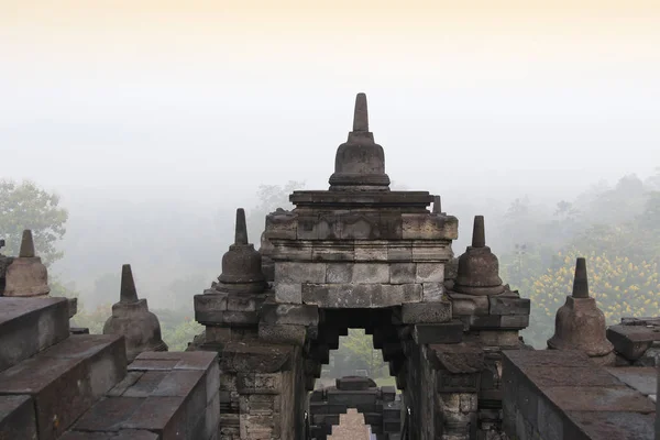 Borobudur Tempel Mit Mysterienwald Morgengrauen Yogyakarta Indonesien — Stockfoto