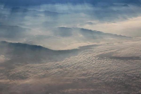 Vue Terre Avec Montagne Mer Lever Soleil Depuis Avion — Photo