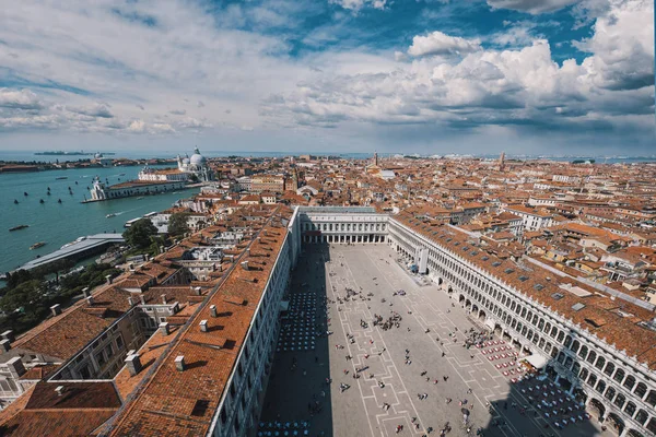 Yukarıdan Venedik Manzaralı San Marco Meydanı — Stok fotoğraf