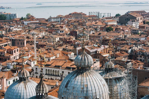 Tarihi Binaları Çatıları Olan Venedik Panoraması — Stok fotoğraf