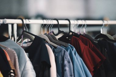 Kadın Giyim Askıları bir butik mağaza Tarih