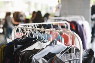 Kadın Giyim Askıları bir butik mağaza Tarih
