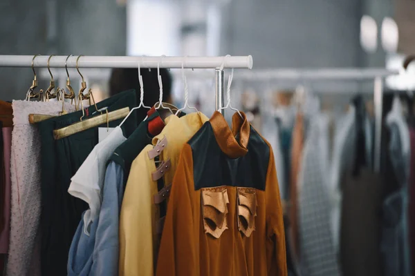 Women Clothing Hangers Boutique Store — Stock Photo, Image