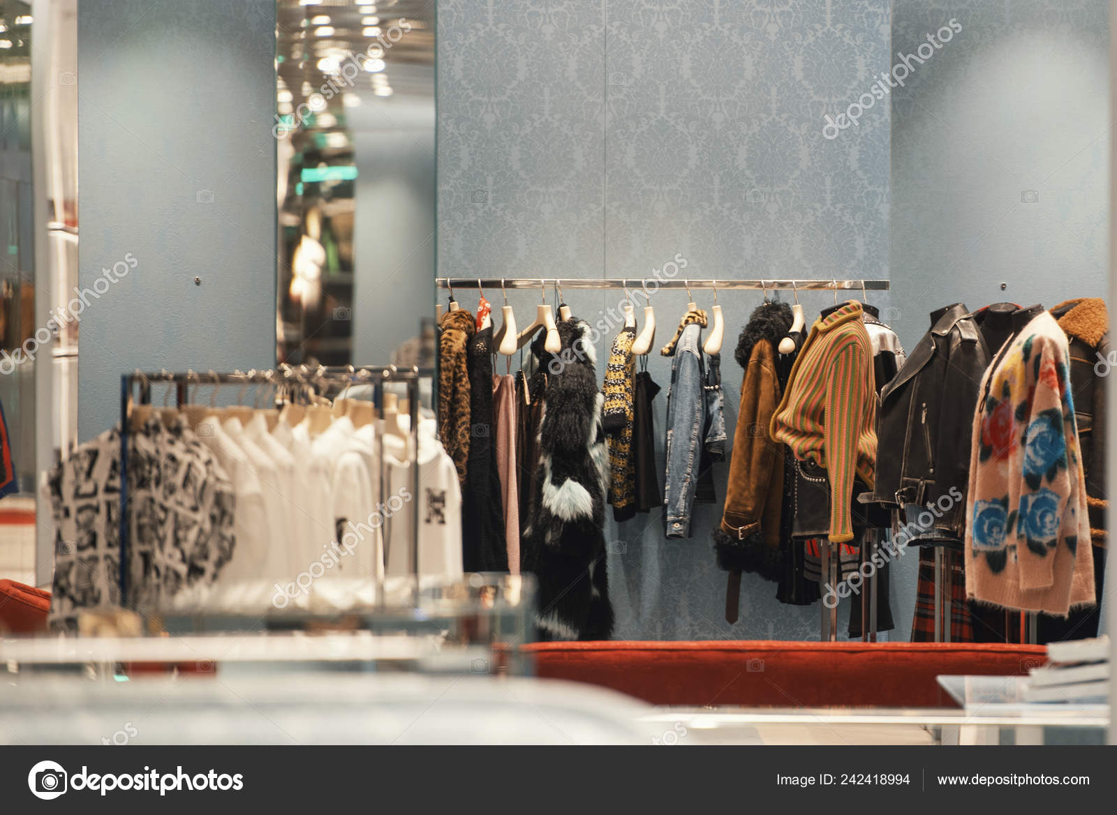 Septiembre 2018 Milán Italia Tienda Lujo Miu Miu Milán Italia