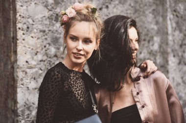 23 Eylül 2018: bir defile sonra Milano Moda haftasında - Mfwss19 modelleri Milan, İtalya - genç poz