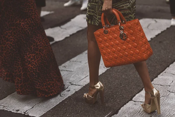 September 2018 Milan Italien Dior Handtasche Street Style Outfit Während — Stockfoto