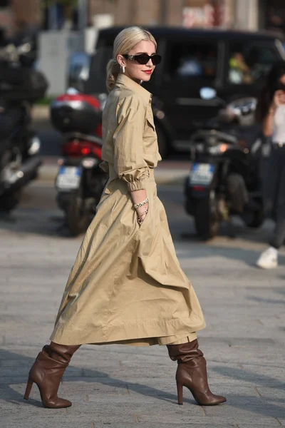 Milano Italien September 2018 Street Stil Kläder Innan Alberta Ferretti — Stockfoto