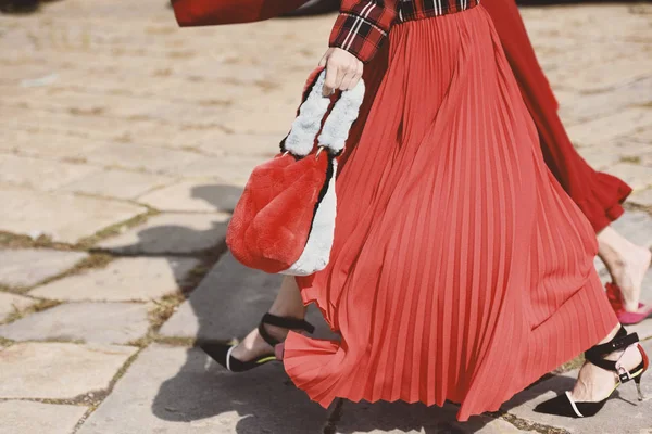 September 2018 Milano Street Style Outfit Milan Fashion Week Mfwss19 — Stockfoto