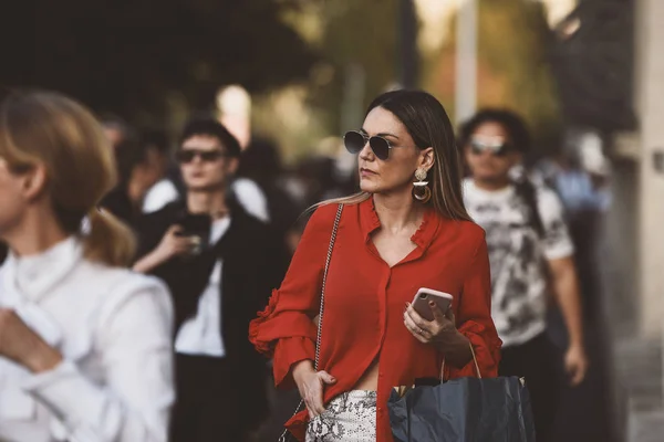 Setembro 2018 Milão Itália Roupa Rua Durante Milan Fashion Week — Fotografia de Stock