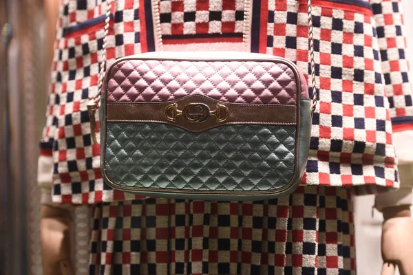 Septiembre 2018 Milán Italia Bolso Mano Lujo Gucci Una Tienda — Foto de Stock