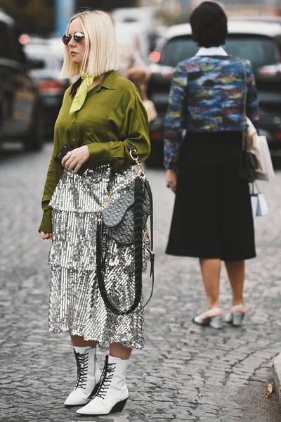 Octubre 2018 París Francia Traje Calle Durante Semana Moda París —  Fotos de Stock