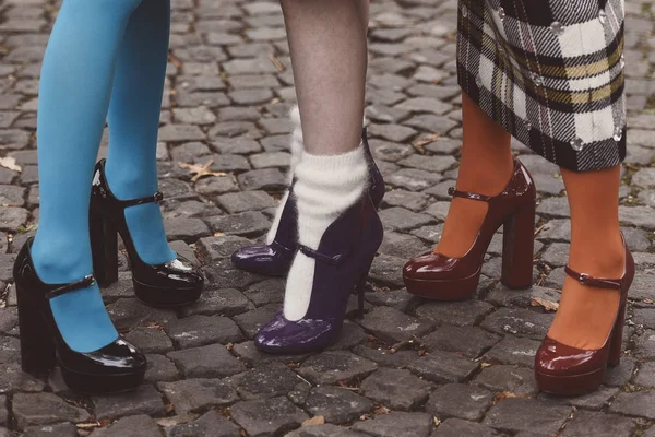 Octubre 2018 París Francia Zapatos Lujo Atuendo Estilo Callejero Durante — Foto de Stock