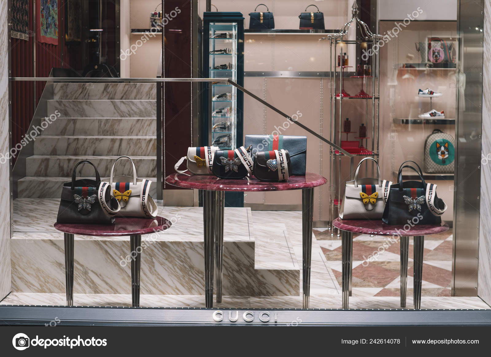 gucci bag store near me
