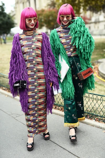 Outubro 2018 Paris França Gêmeos Aya Amiaya Ami Amiaya Fora — Fotografia de Stock