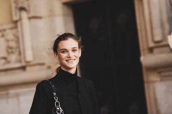 Septiembre 2018 París Francia Modelo Moda Posando Después Espectáculo Durante —  Fotos de Stock