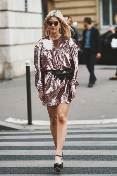 Octubre 2018 París Francia Traje Calle Durante Semana Moda París — Foto de Stock