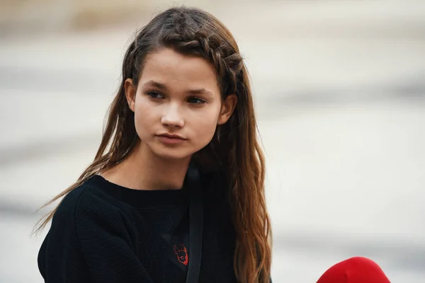 Octubre 2018 París Francia Modelo Joven Posando Después Desfile Moda —  Fotos de Stock