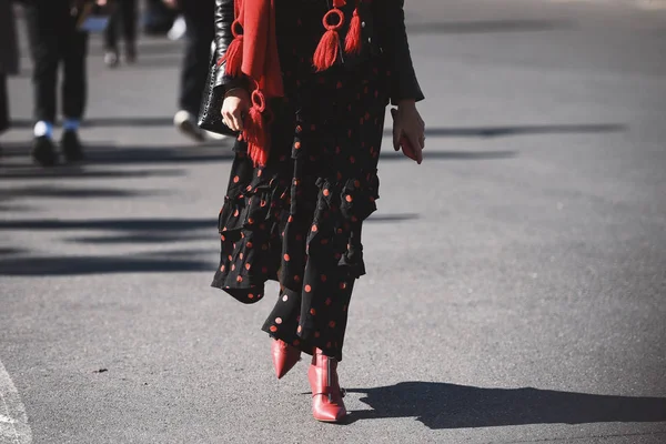 September 2018 Parijs Frankrijk Stijlvolle Schoenen Streetstyle Outfit Tijdens Paris — Stockfoto