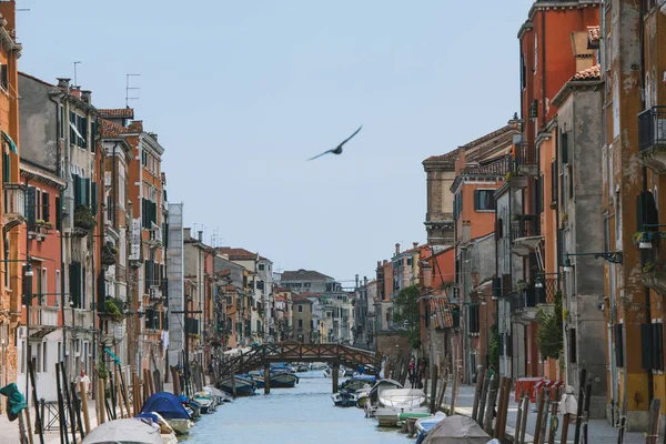 Veneza Itália Maio 2018 Paisagem Veneza Belos Coloridos Edifícios Canal — Fotografia de Stock
