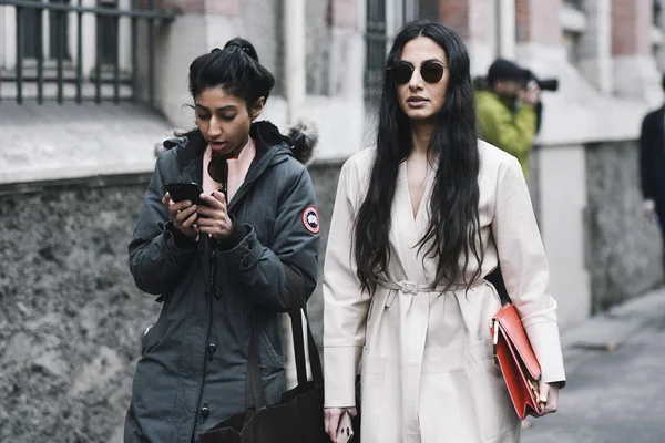 Paris França Março 2019 Roupa Estilo Rua Pessoa Moda Após — Fotografia de Stock