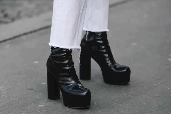 Paříž Francie Února 2019 Street Styl Oblečení Boty Detailu Před — Stock fotografie