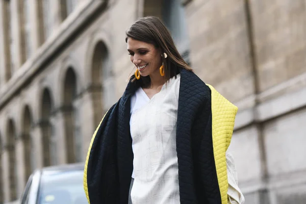 Paris França Fevereiro 2019 Roupa Rua Landiana Cerciu Antes Desfile — Fotografia de Stock