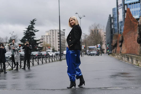 París Francia Marzo 2019 Traje Calle Xenia Adonts Antes Desfile — Foto de Stock