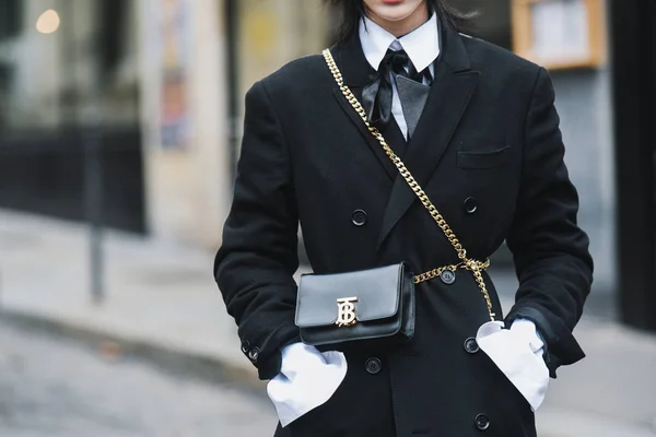 París Francia Marzo 2019 Traje Calle Cerca Después Desfile Moda — Foto de Stock