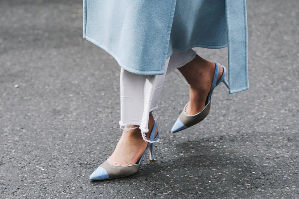 París Francia Marzo 2019 Traje Calle Zapatos Detalle Primer Plano —  Fotos de Stock