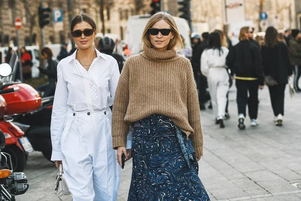 Милан Италия Февраля 2019 Года Street Style Outfits Fashion Show — стоковое фото