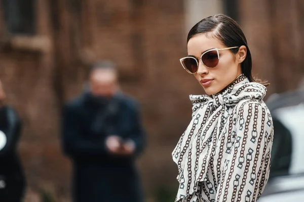 Milano Italia Febbraio 2019 Street Style Ragazza Dal Look Elegante — Foto Stock